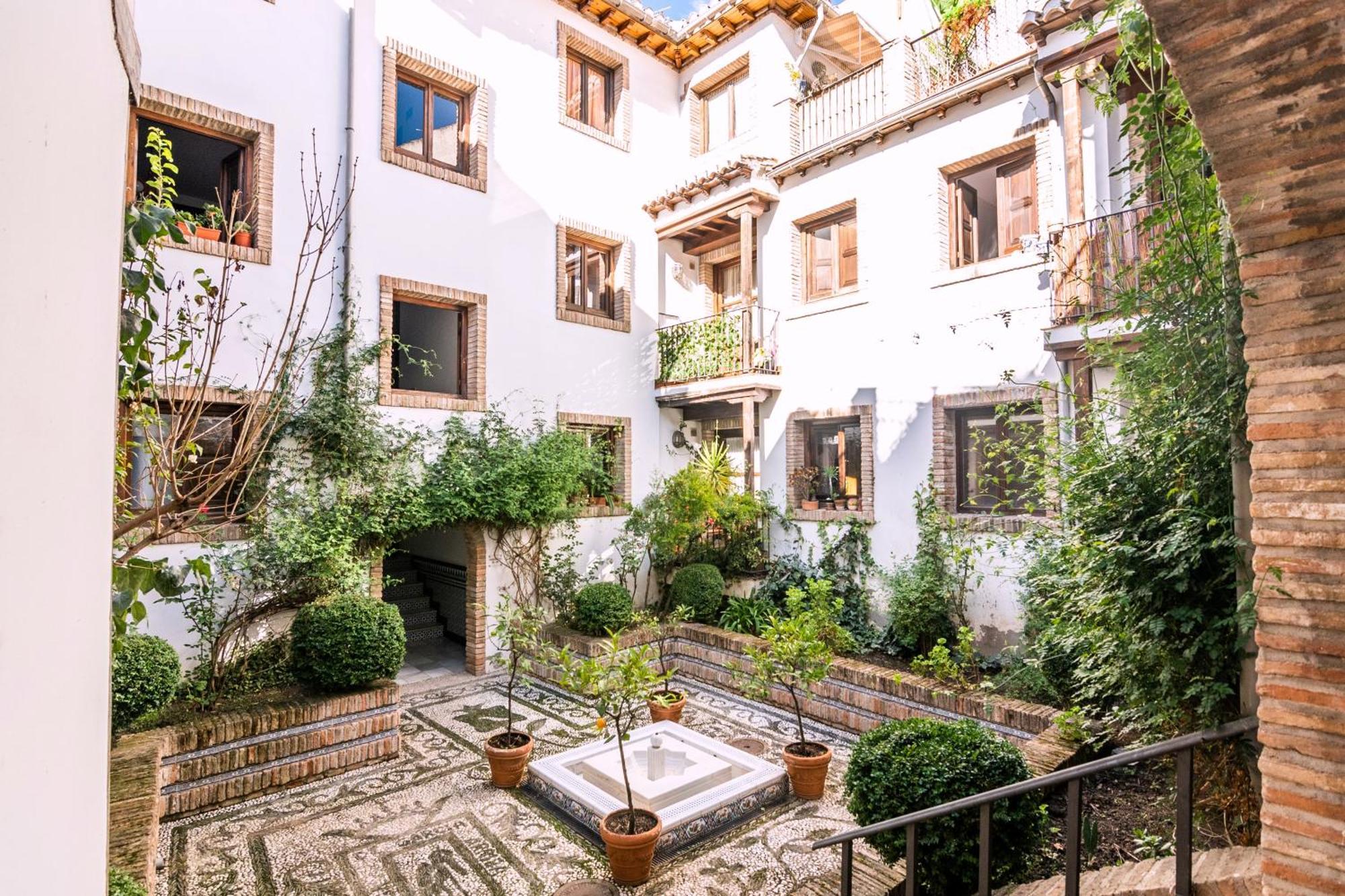 Tuguest Nazari Caldereria Apartments - Free Parking Grenada Zewnętrze zdjęcie